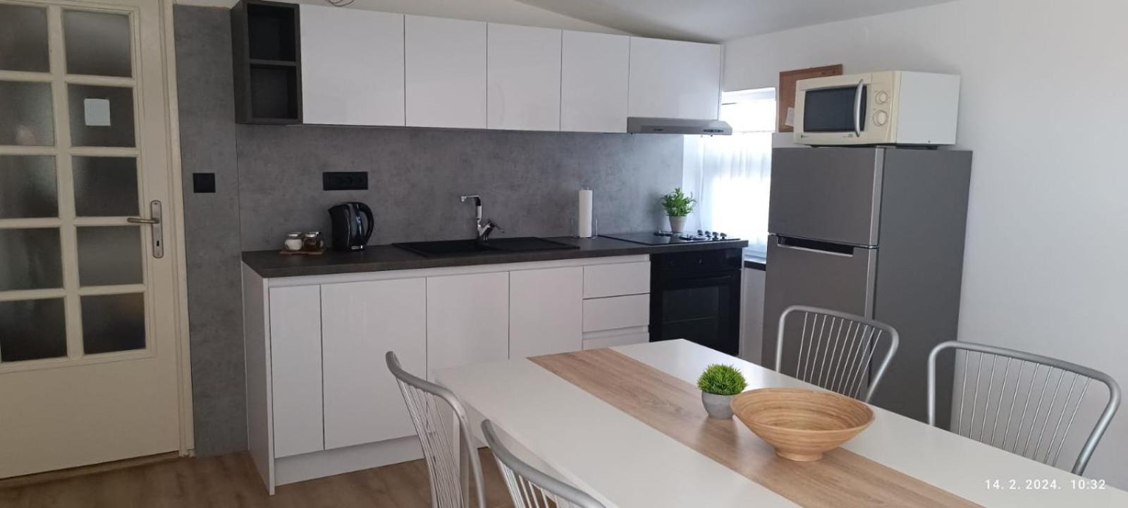 Apartman Jasmina Vodice Luaran gambar